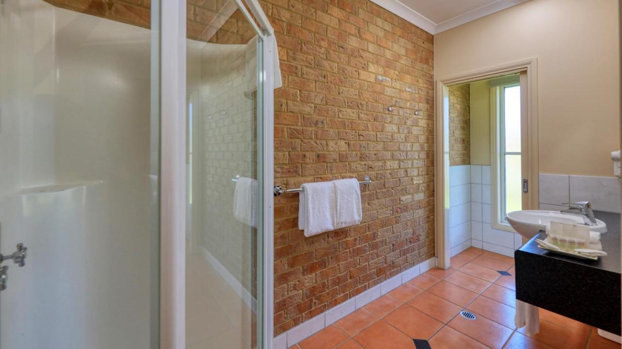 Bridges On Meninya Motel & Apartments Moama Exterior foto